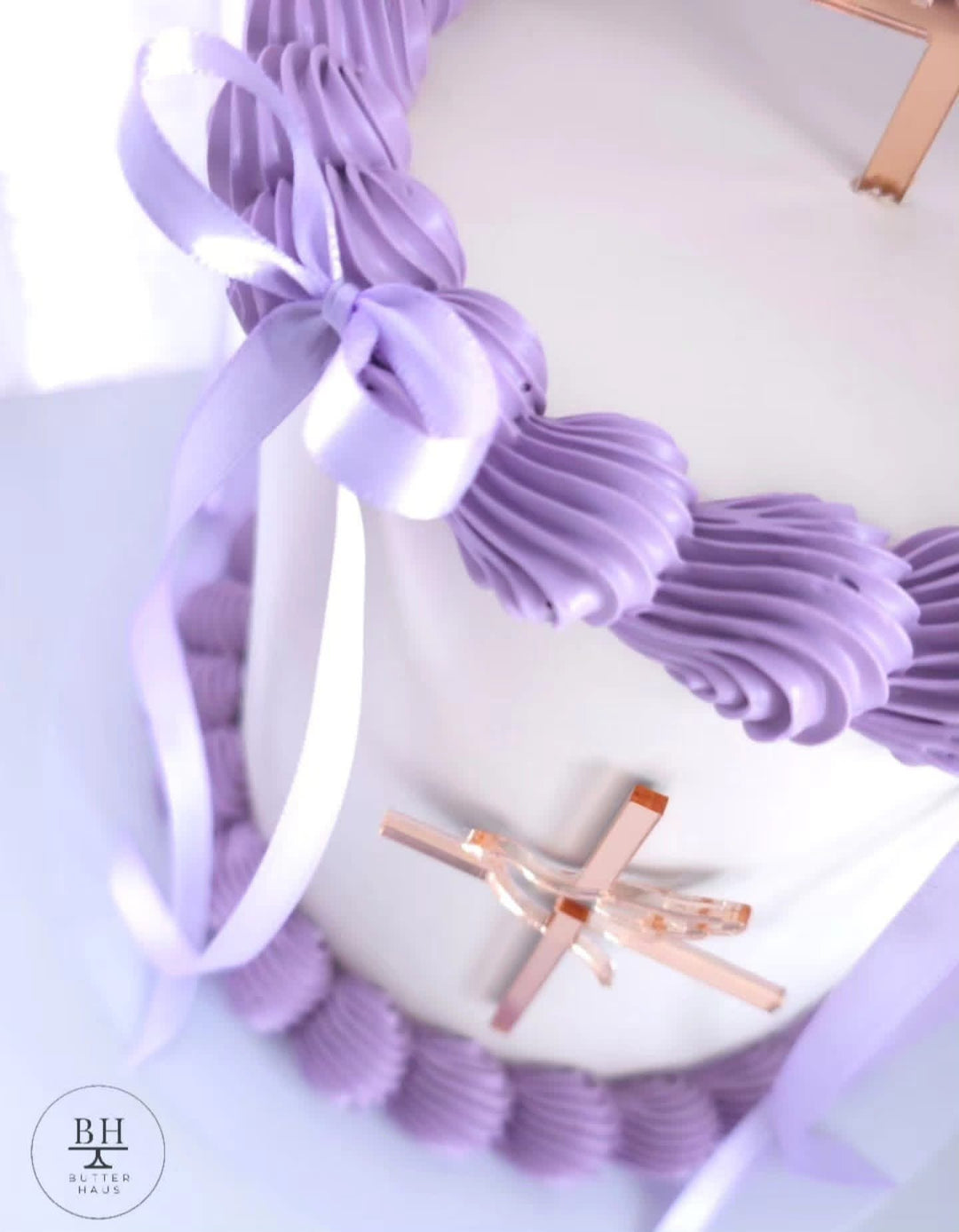 Sweet &amp; Bowtiful Cake