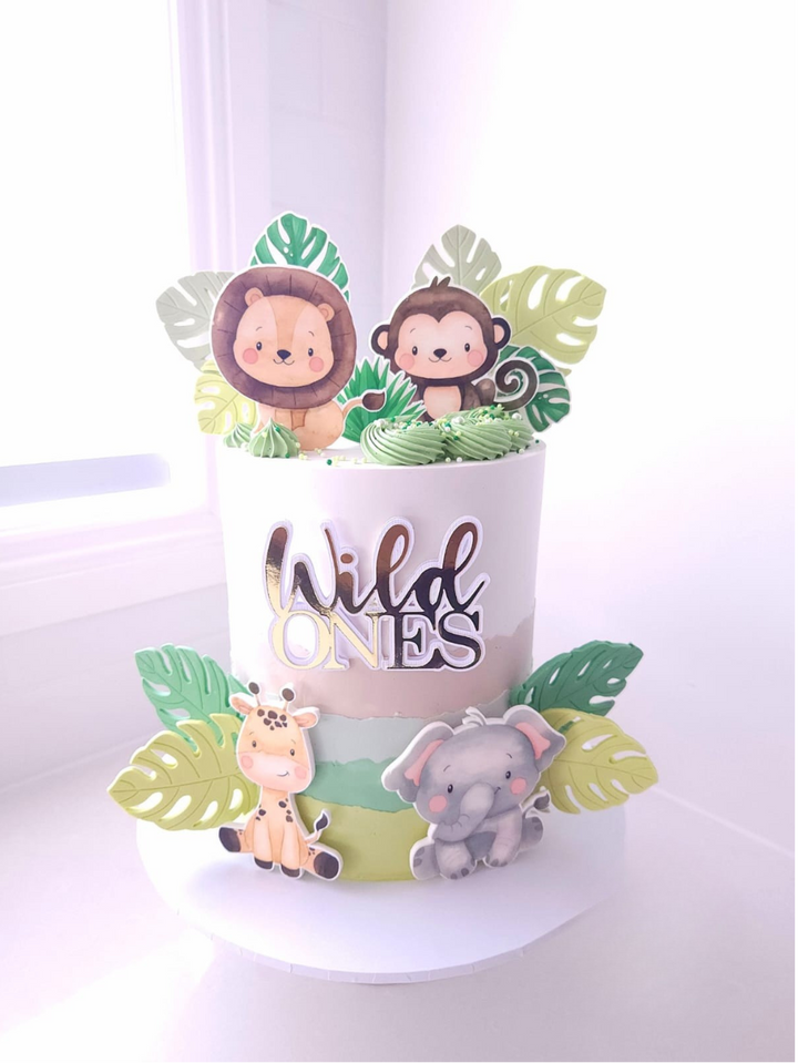 Sweet Safari birthday cake with three-colour buttercream, fondant leaves and cardstock safari animals
