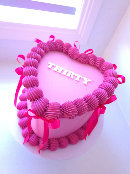 Simple Vintage Heart Cake