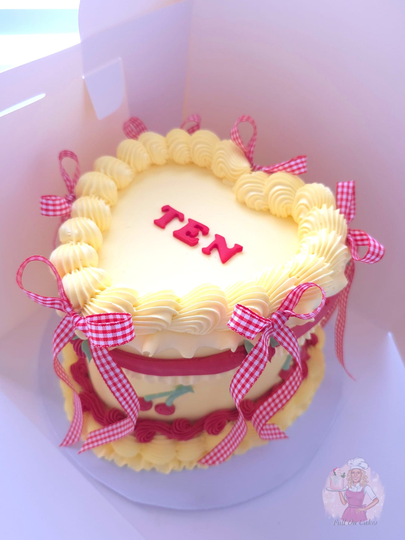 Lambeth Heart Cake